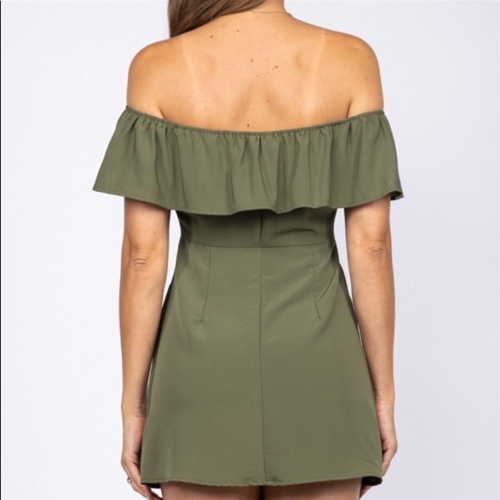 Off shoulder ruffle button front summer cute fitted mini dress- 1 sz. large left - Picture 4 of 4